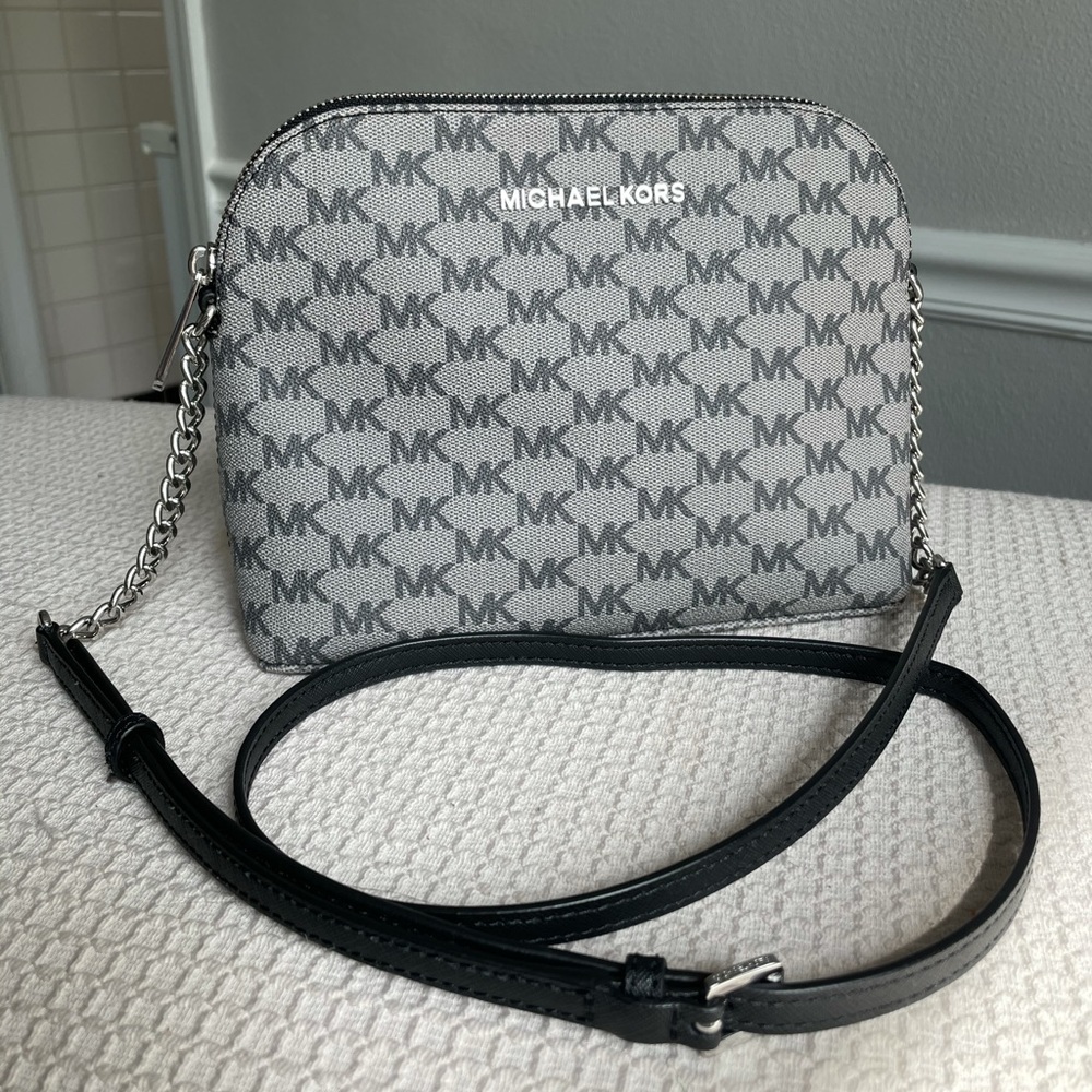 Michael Kors crossbody